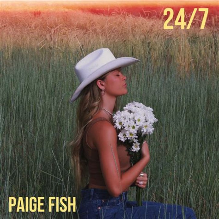 26 and 24 paige fish henleymae VSCO