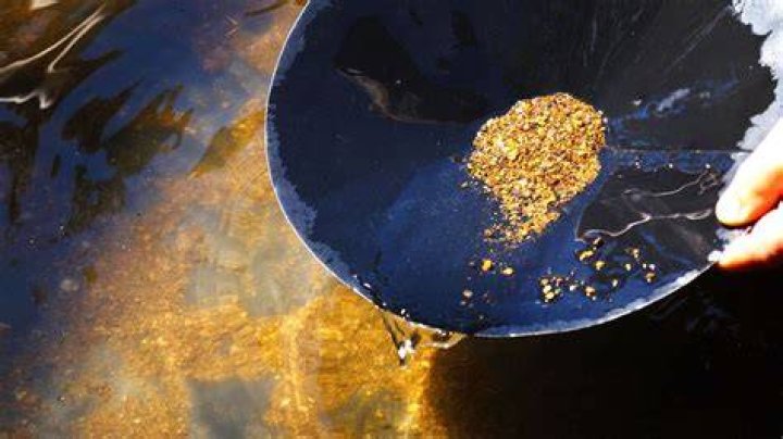 About Gold Panning Tours Gold Daughters