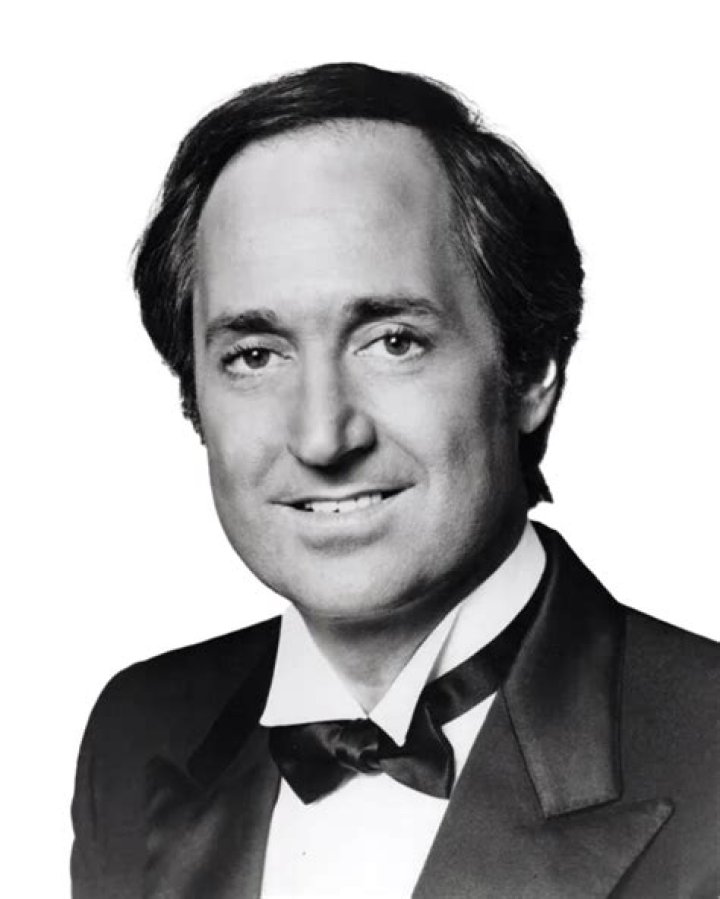 About Neil Sedaka, the singer/songwriter behind 'Calendar Girl