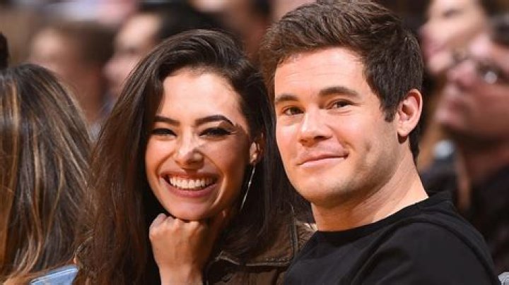 Adam DeVine Net Worth , Salary, Age, Height, Bio, Family, Career