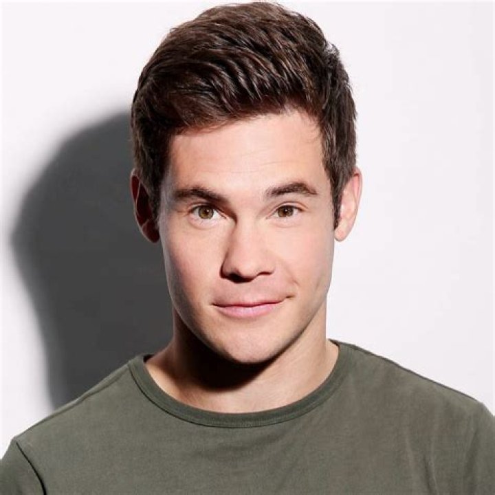 Adam DeVine to Star Opposite Zac Efron in Fox&rsquo;s &lsquo;Mike and Dave Need