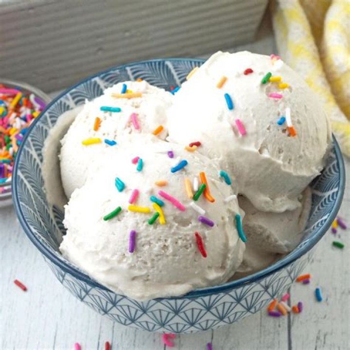 Adventures in Ice Cream &mdash; freshly packed pints of Blueberry Buckle....