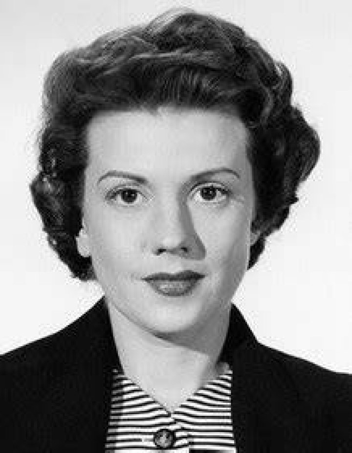 Aline Towne Pictures Rotten Tomatoes