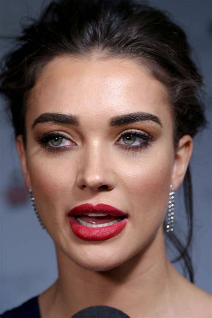 Amy Jackson Asian Awards in London, UK 05/05/2017 • CelebMafia