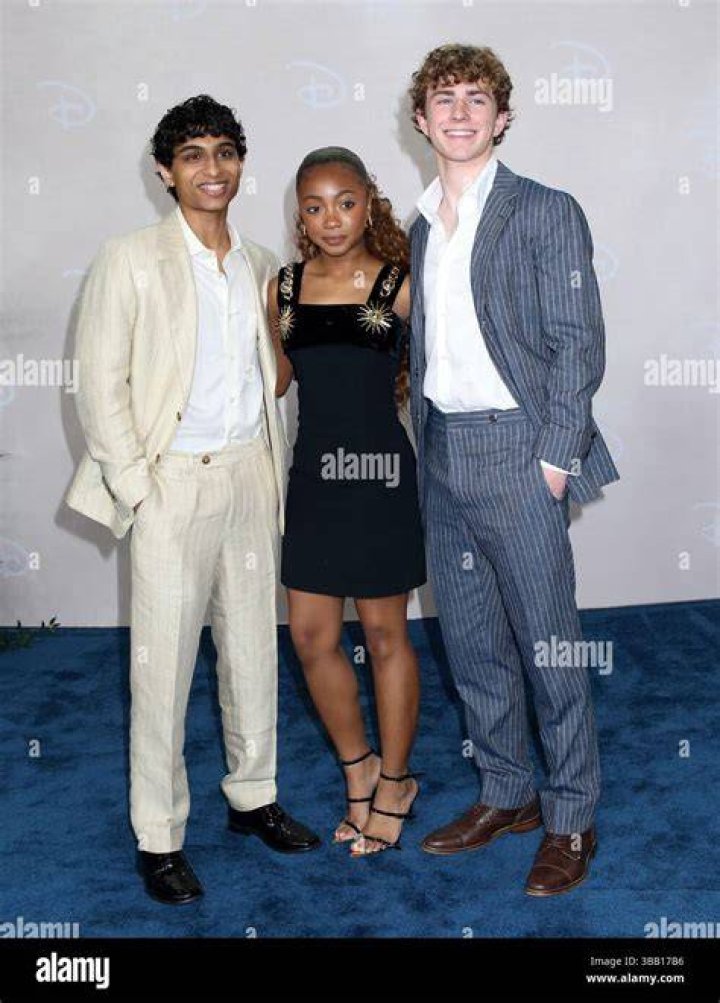 Aryan Simhadri, Leah Sava Jeffries, Walker Scobell BeautifulBallad