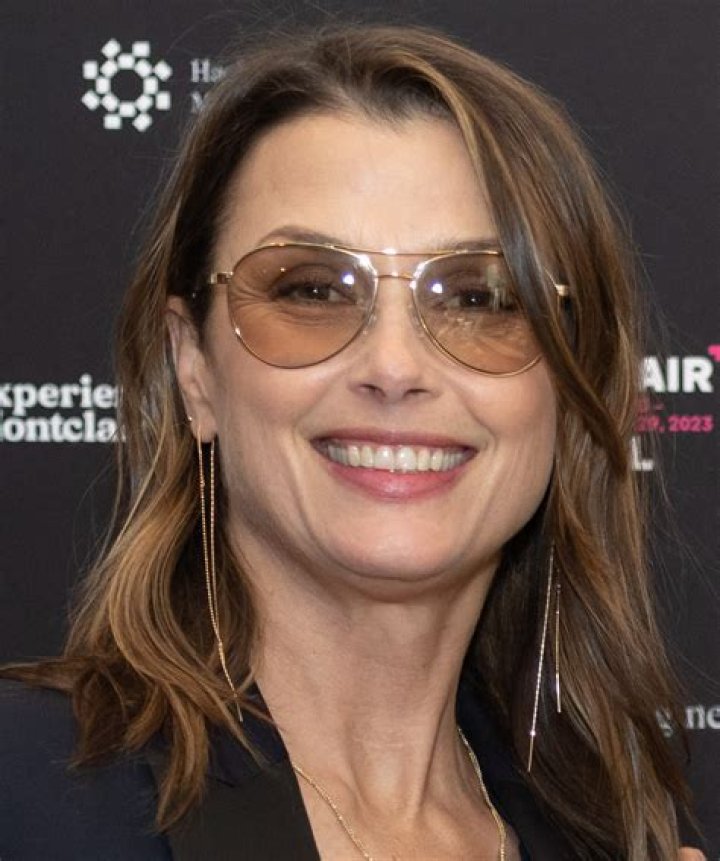 Bridget Moynahan on how she and ex Tom Brady successfully coparent