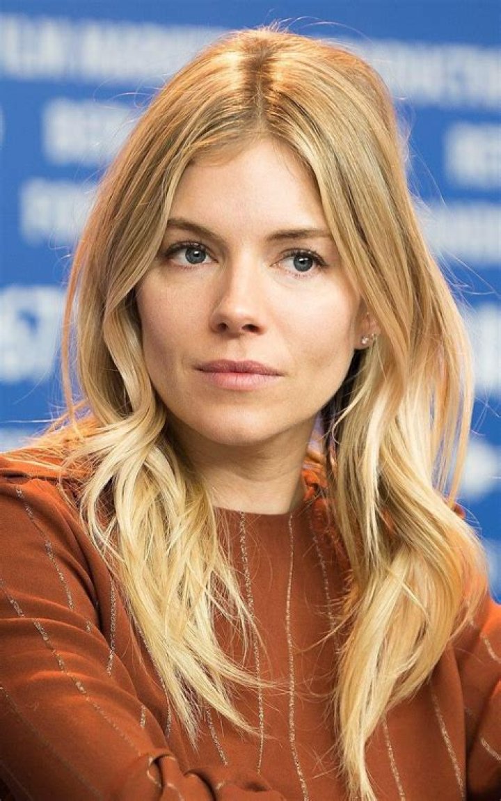 Celeb Diary Sienna Miller & Tom Sturridge in New York