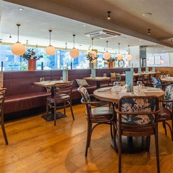C&ocirc;te Barbican, London Restaurant Reviews, Bookings, Menus, Phone