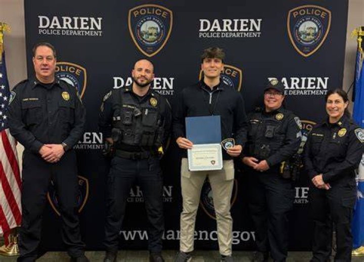 Darien, CT Police Jobs Dispatcher PoliceApp