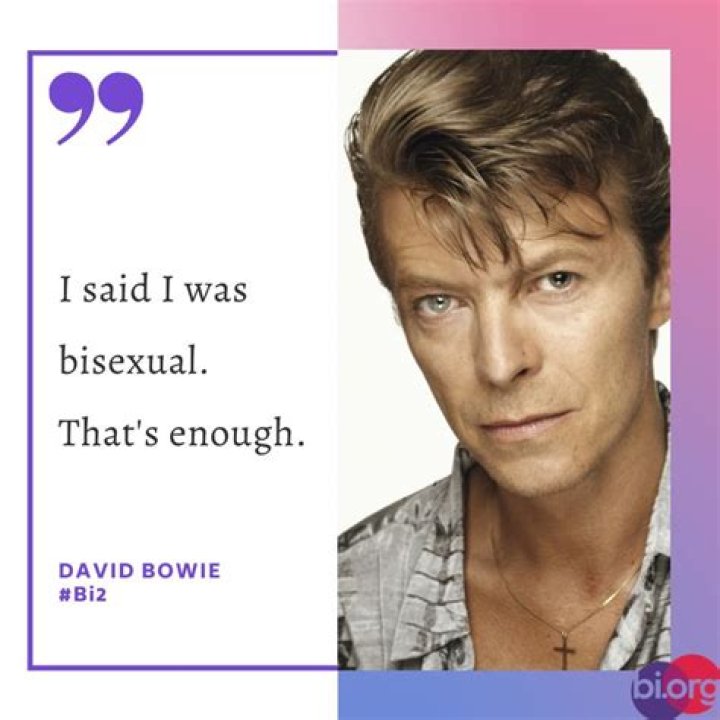 David Bowie ¿gay, bisexual, heterosexual?