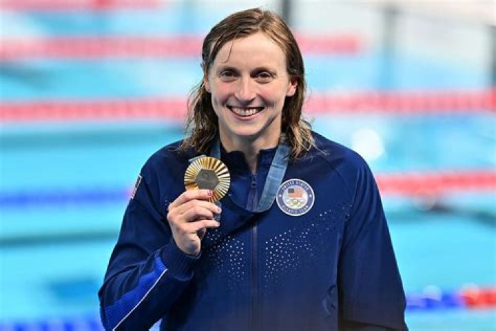 David Ledecky piłkarzem Górnika! YouTube
