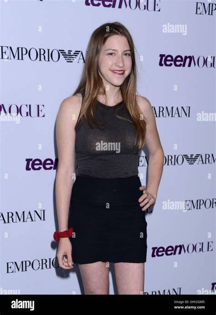 Eden Sher 2022