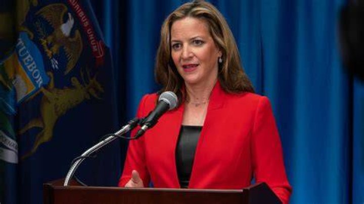 Exclusive Federal prosecutors interviewed Michigan secretary of state