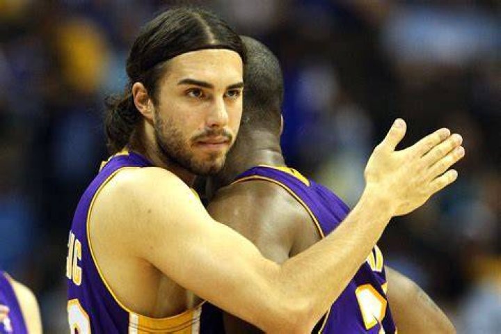 Former Lakers Champion Sasha Vujacic On Lakers Loss Against The Celtics