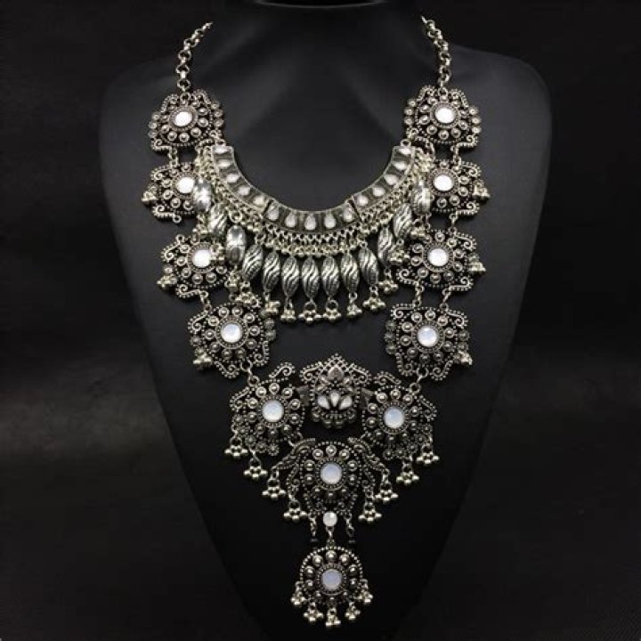 GYPSY BOHEMIAN ANTIQUE SILVER RHINESTONE STATEMENT NECKLACE
