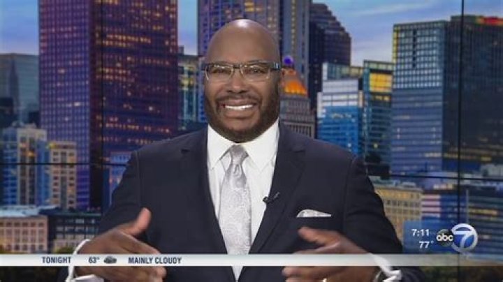 Hosea Sanders Wiki, Age, ABC7 Chicago, Wife, Salary, And Twitter