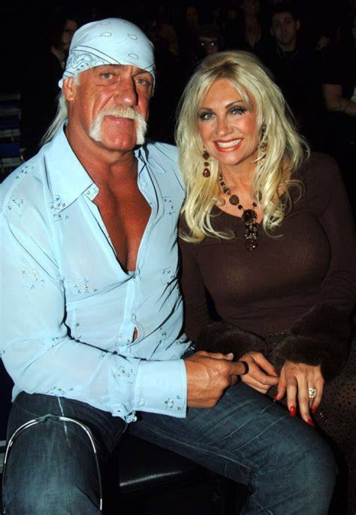 Hulk Hogan Reacts To Death Of Legendary WWE Star The Spun What's