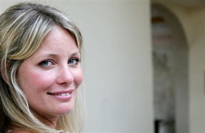 IL RADICALE CAMBIAMENTO DI FLAVIA VENTO BOLLICINE VIP