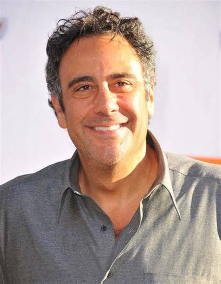 Is Brad Garrett Dead? Age, Birthplace and Zodiac Sign