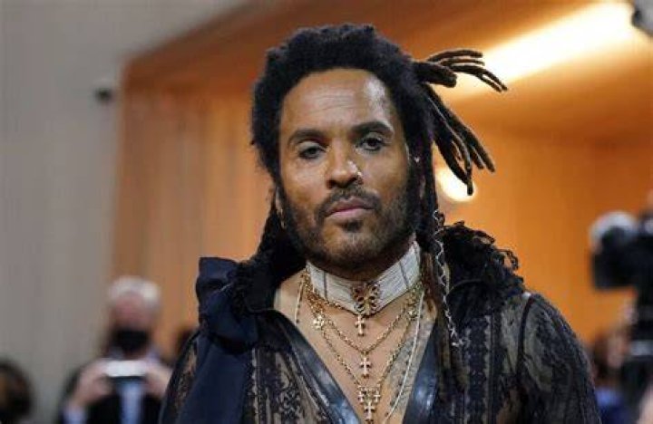 Is Lenny Kravitz Gay? On Loving Men And Being A Fashion Icon