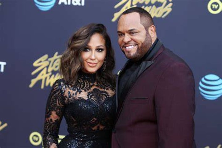 Israel Houghton Reveals Divorce From Wife, Accepts Blame AM 1310