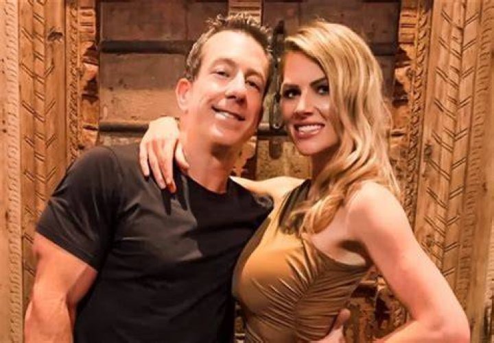 Jamie Lissow Age, Wife, Family, Comedy, Standup & Bio