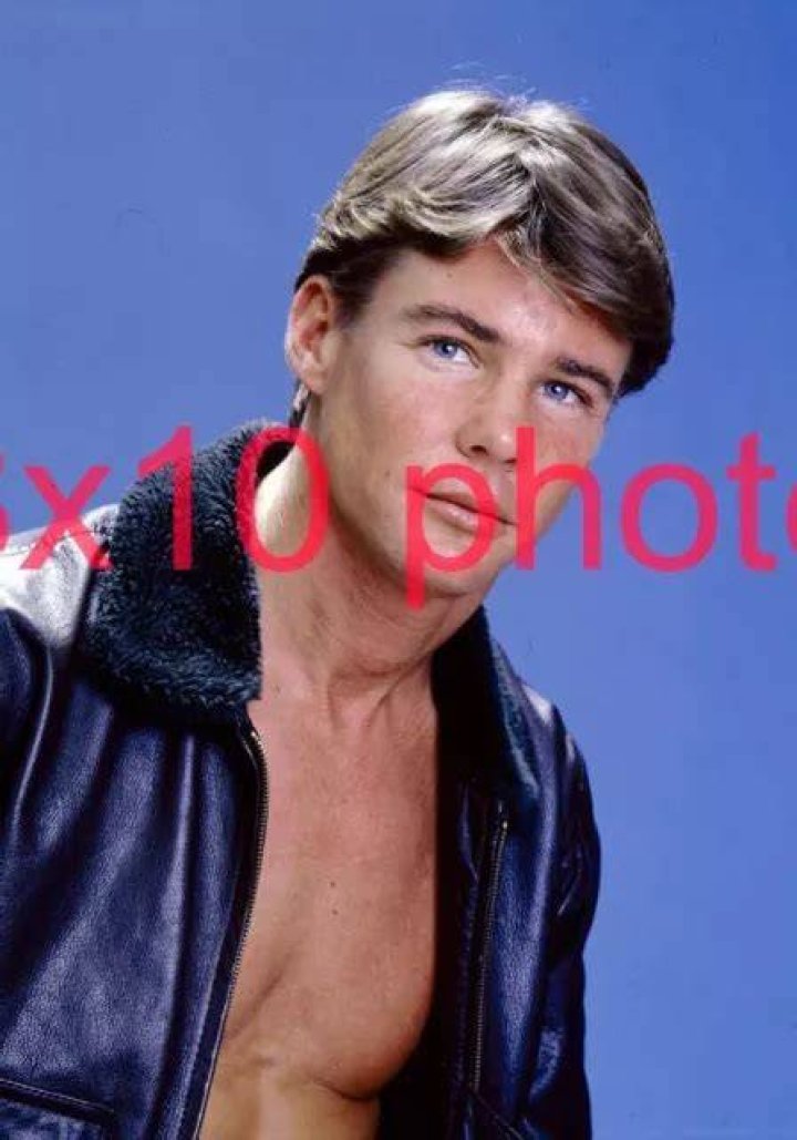 JanMichael Vincent Gallery Super Stars Bio