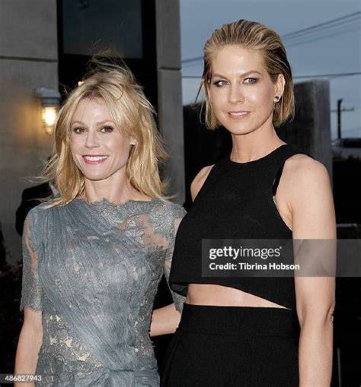 JENNA ELFMAN at LA Modernism Show and Sale Opening Night Party in