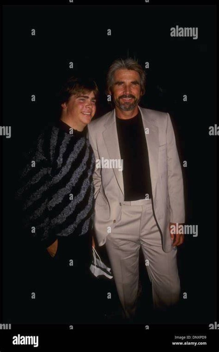Jess Brolin, James Brolin's son Dicy Trends