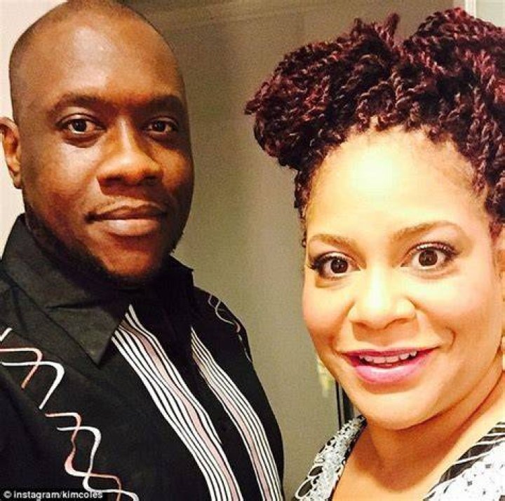 Kim Coles marries Reggie McKiver in intimate ceremony in the Dominican
