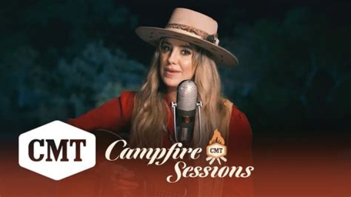 Lainey Wilson Smell Like Smoke Lyrics LyricsFA