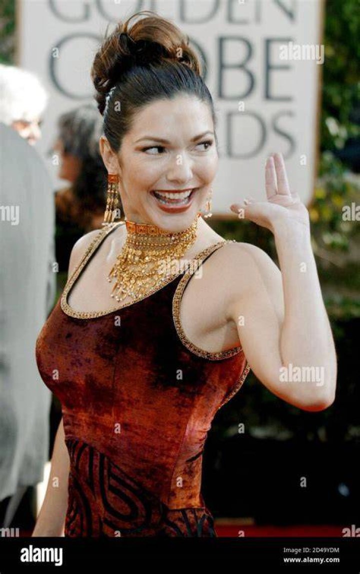 Laura Elena Harring High quality image size 3137x3824 of Laura