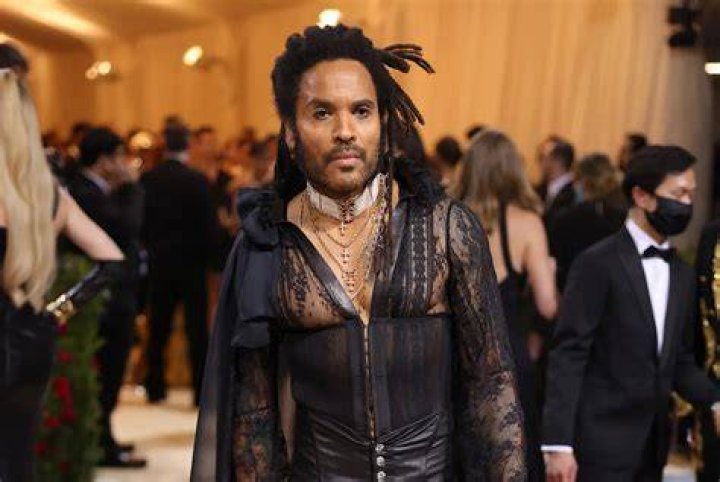 Lenny Kravitz Opens Up About His Relationship with Ex Lisa