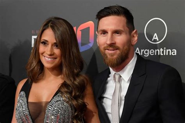 Lionel Messi Height, Age, Wife, Children, Family, Biography & More