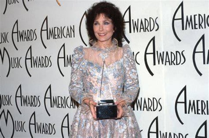 Loretta Lynn Biographical Timeline American Masters PBS