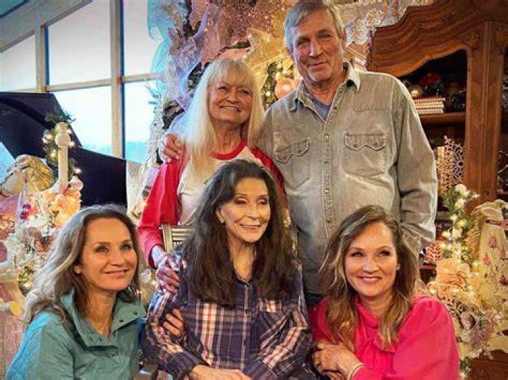 Loretta Lynn Children Who are they and Where are they now