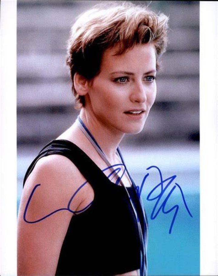 Lori Petty signed AUTHENTIC 8x10Free ShipThe Autograph Bank