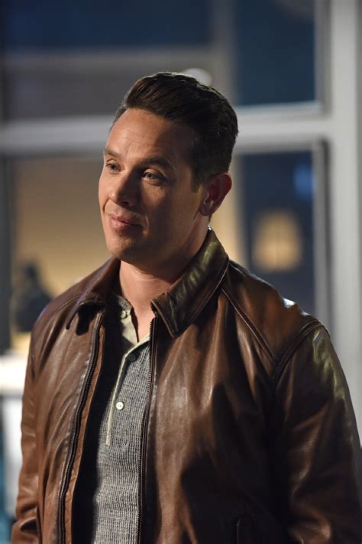 Lucifer Photo Kevin Alejandro 151 sur 398 AlloCin&eacute;