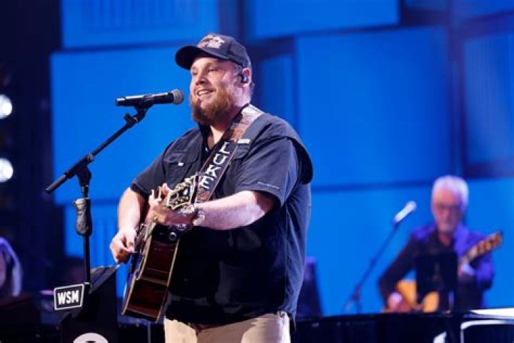 Luke Combs, a Talented Singer, Lost His Brother. Truth or Just Rumours