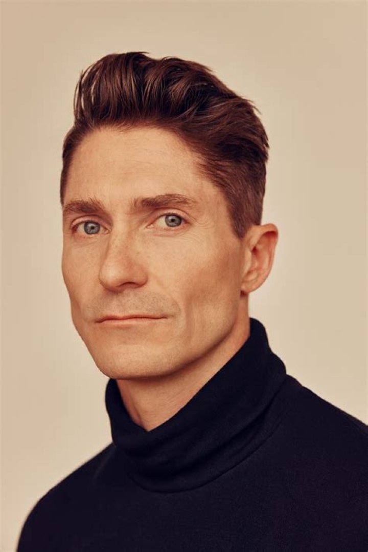Matthew MacCaull Profile Images — The Movie Database (TMDB)