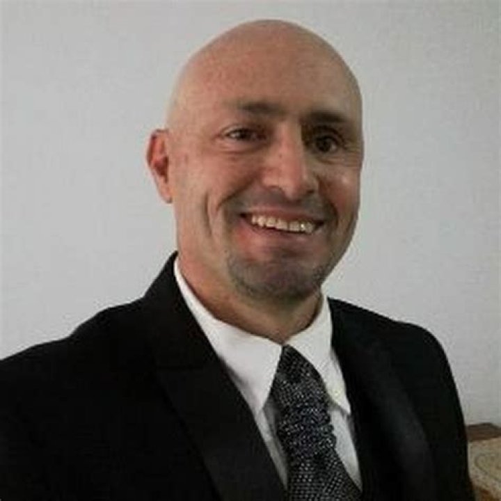 Mauricio Velasquez 3rd brother Cole's Hill, Tx books. Real Estate