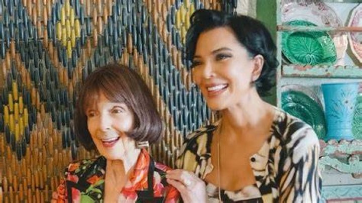 MJ Houghton, The Kardashian Matriarch, Has A Wardrobe Even Her