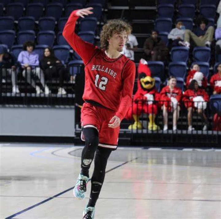 Noah Neumann's High School Career Home