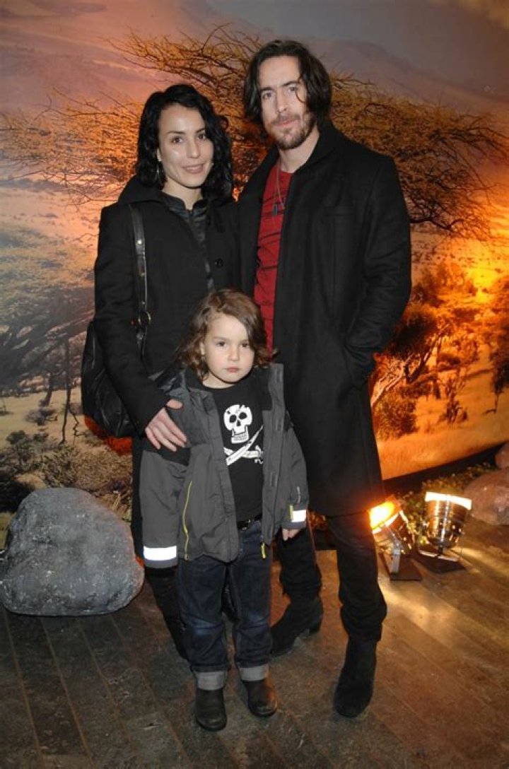 Noomi och Ola Rapace barn har vuxit upp här är han idag Baaam