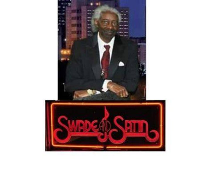 Obituary for Swade Douglas Sanders, Sr. Haywood Funeral Home