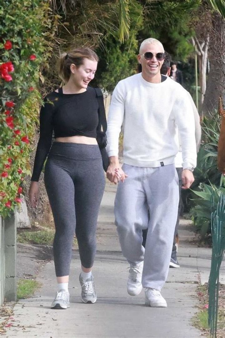 OLIVIA MACKLIN and Benjamin Levy Aguilar Out for Lunch in Los Feliz 12