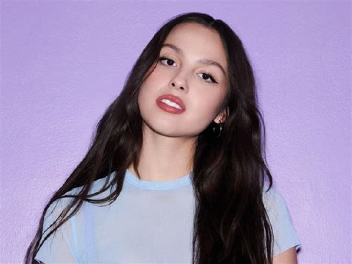 Olivia Rodrigo 🦋 Olivia Rodrigo Wallpaper (43902290) Fanpop Page 2