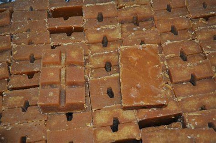 Panela Wikipedia, la enciclopedia libre
