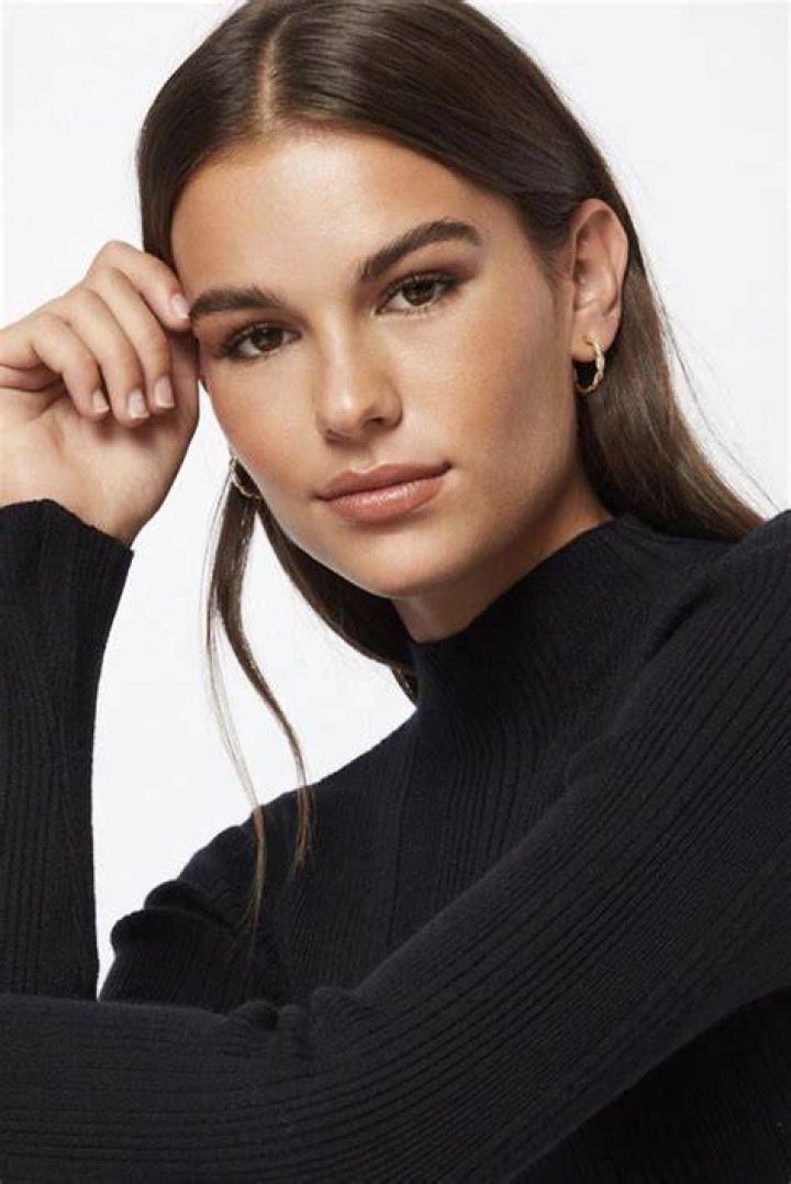 Picture of Manon Neny