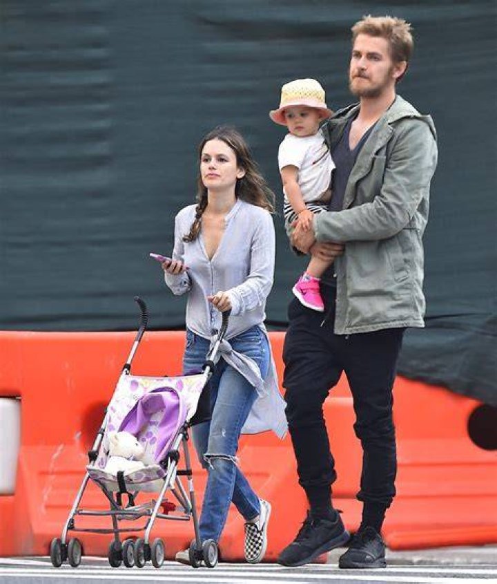 Rachel Bilson and Hayden Christensen are 'so excited' to be expecting